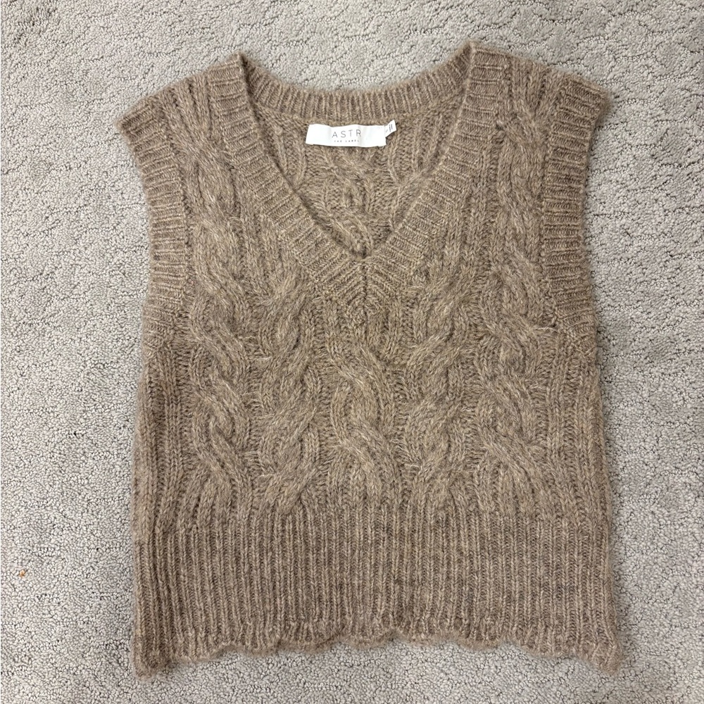 Astr V-Neck Cable Knit Sweater Vest - Brown